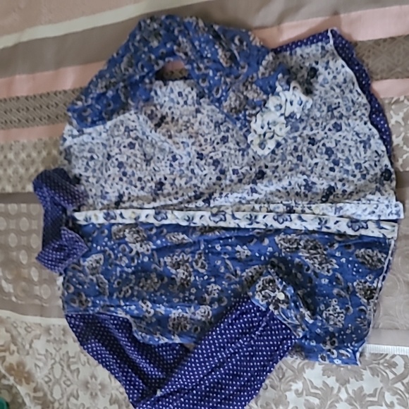 long Sleeves Top ❤️ - Picture 2 of 5